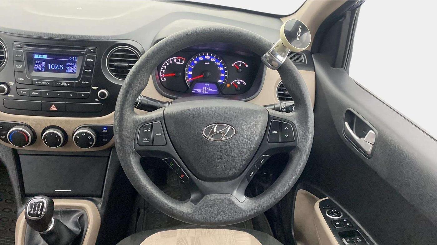 2016 Hyundai Xcent SX 1.2, Petrol, Manual, 48,266 km, Steering Wheel Close Up