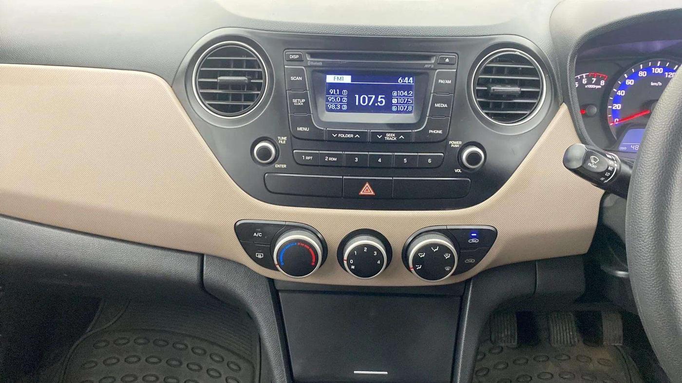 2016 Hyundai Xcent SX 1.2, Petrol, Manual, 48,266 km, Air Conditioner