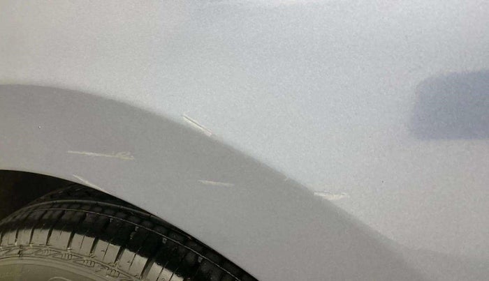 2016 Hyundai Xcent SX 1.2, Petrol, Manual, 48,266 km, Left fender - Minor scratches