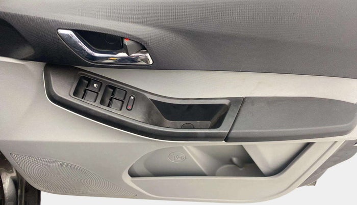 2021 Tata Tiago XZ PLUS PETROL, Petrol, Manual, 13,363 km, Driver Side Door Panels Control