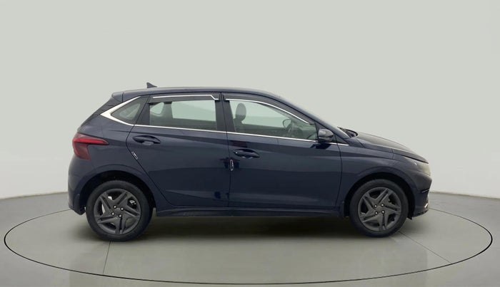 2021 Hyundai NEW I20 SPORTZ 1.2 MT, Petrol, Manual, 22,450 km, Right Side View