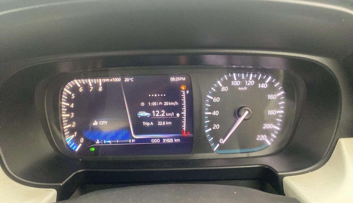 2022 Tata PUNCH CREATIVE  1.2 RTN DUAL TONE, Petrol, Manual, 31,002 km, Odometer Image