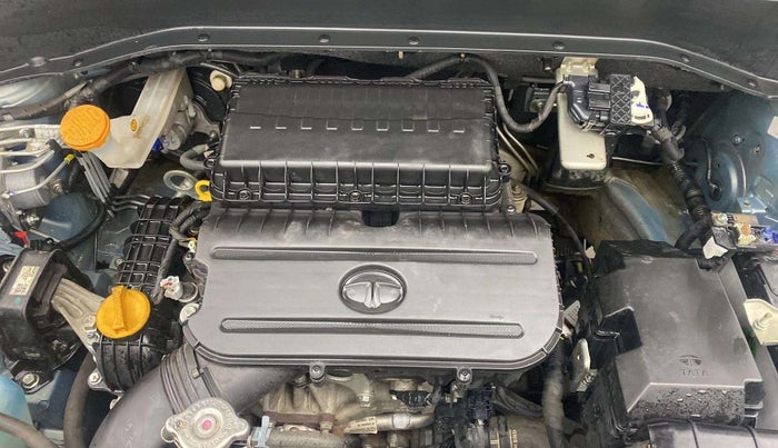 2022 Tata PUNCH CREATIVE  1.2 RTN DUAL TONE, Petrol, Manual, 31,002 km, Open Bonet