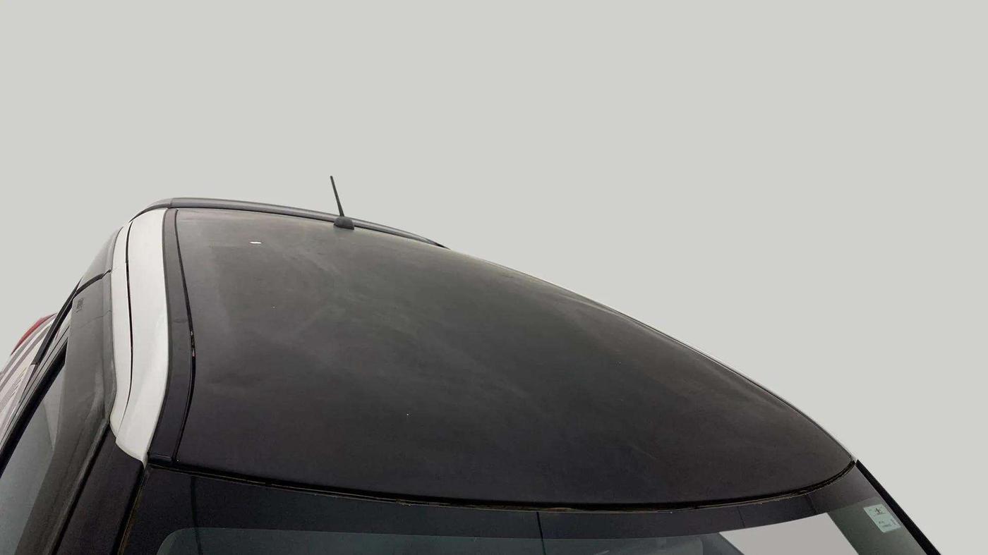 2017 Maruti Swift VXI O, Petrol, Manual, 38,470 km, Roof