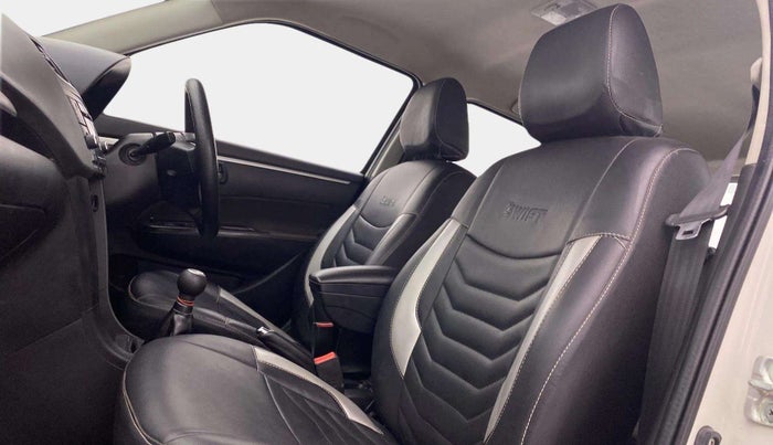 2017 Maruti Swift VXI O, Petrol, Manual, 38,470 km, Right Side Front Door Cabin
