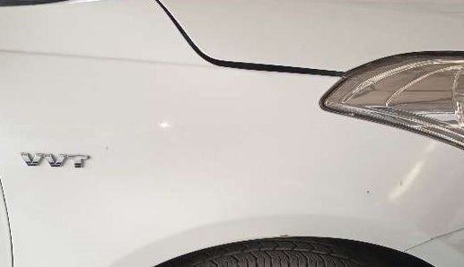 2017 Maruti Swift VXI O, Petrol, Manual, 38,470 km, Right fender - Slight discoloration