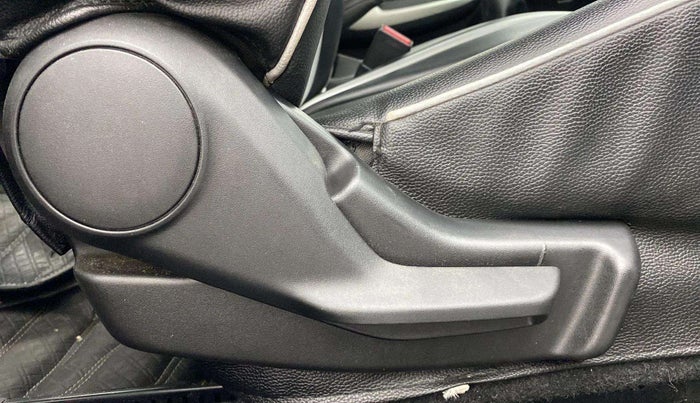 2017 Maruti Baleno DELTA PETROL 1.2, Petrol, Manual, 57,632 km, Driver Side Adjustment Panel