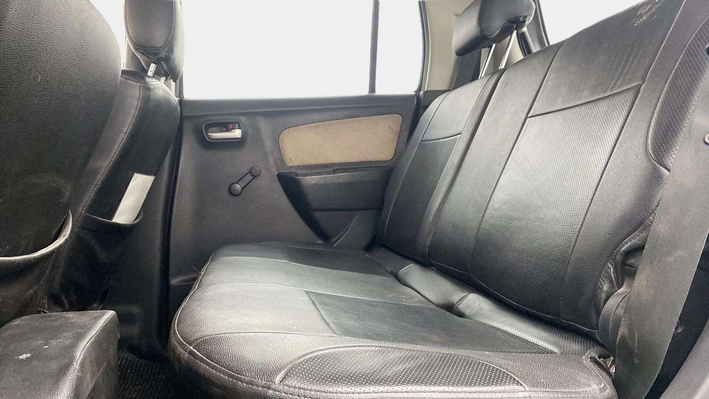 2017 Maruti Wagon R 1.0 LXI CNG, CNG, Manual, 44,080 km, Right Side Rear Door Cabin
