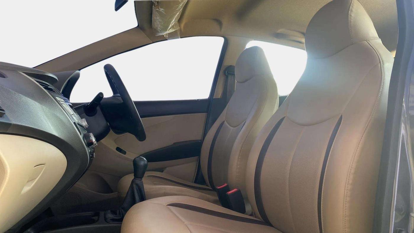 2018 Hyundai Eon ERA PLUS (O), Petrol, Manual, 22,145 km, Right Side Front Door Cabin