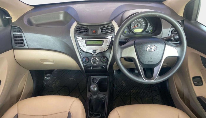 2018 Hyundai Eon ERA PLUS (O), Petrol, Manual, 22,145 km, Dashboard