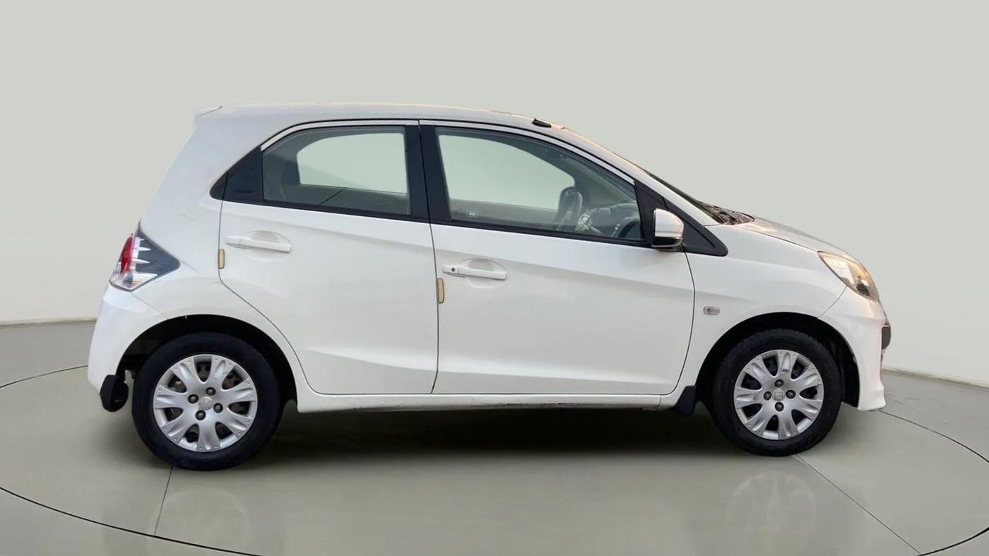 2016 Honda Brio S MT, Petrol, Manual, 55,025 km, Right Side View