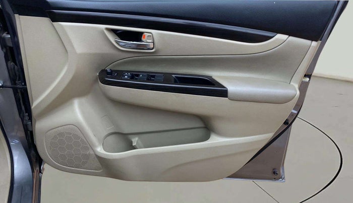 2017 Maruti Ciaz ZETA 1.4  AT PETROL, Petrol, Automatic, 50,145 km, Driver Side Door Panels Control