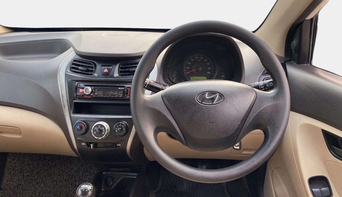 2014 Hyundai Eon ERA +, Petrol, Manual, 52,946 km, Steering Wheel Close Up