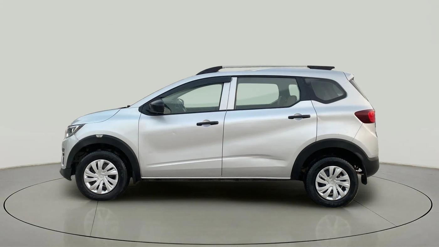 2020 Renault TRIBER RXE MT, Petrol, Manual, 44,963 km, Left Side