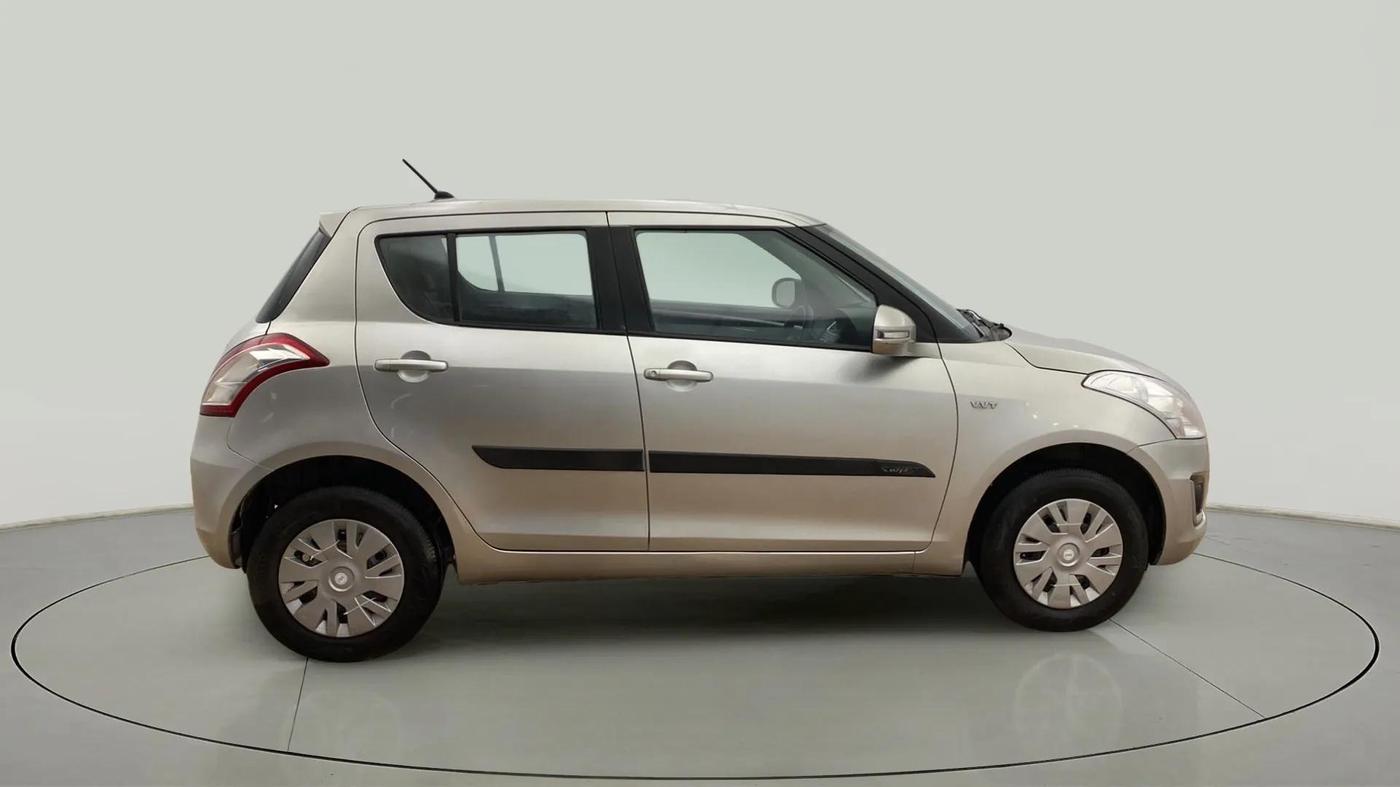 2014 Maruti Swift VXI, Petrol, Manual, 70,712 km, Right Side View