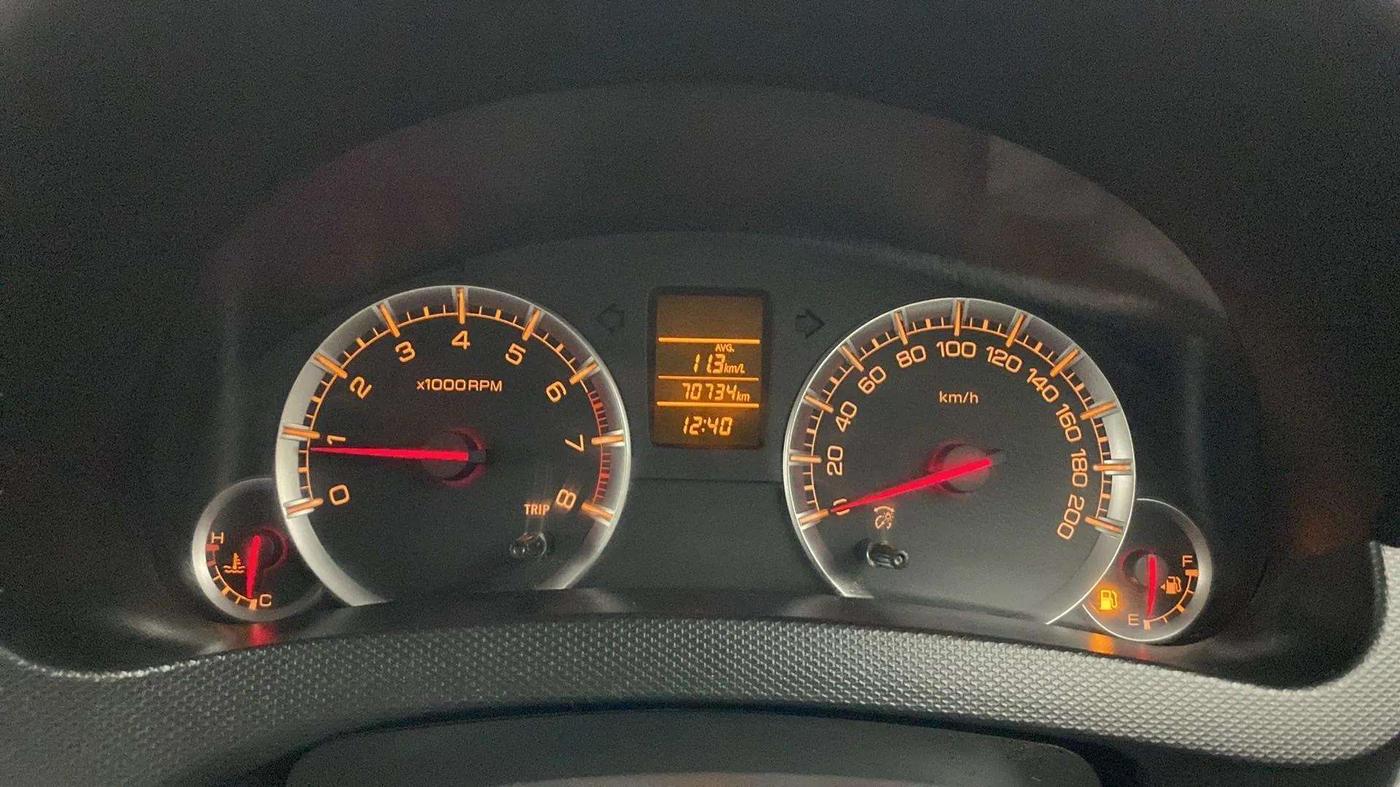 2014 Maruti Swift VXI, Petrol, Manual, 70,712 km, Odometer Image