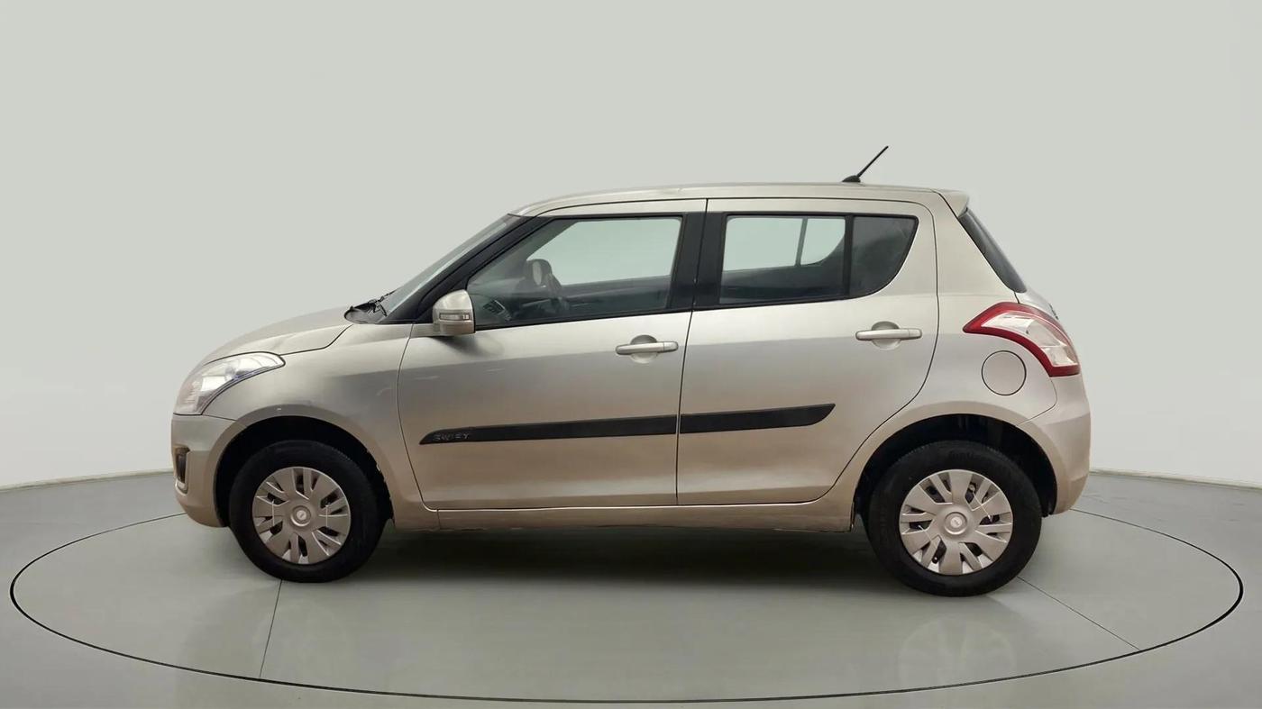 2014 Maruti Swift VXI, Petrol, Manual, 70,712 km, Left Side