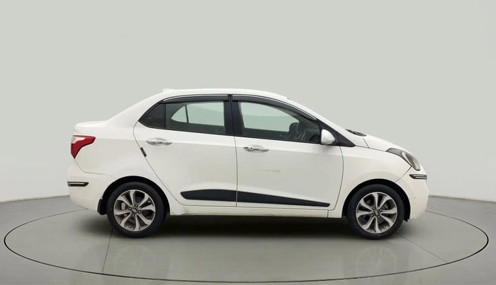 2017 Hyundai Xcent SX 1.2 (O), Petrol, Manual, 1,00,332 km, Right Side View