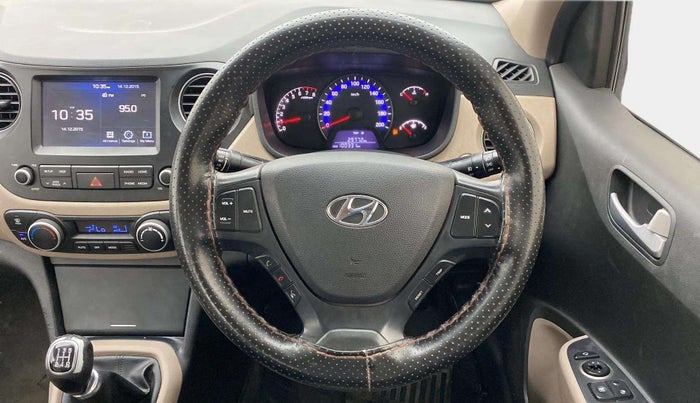 2017 Hyundai Xcent SX 1.2 (O), Petrol, Manual, 1,00,332 km, Steering Wheel Close Up