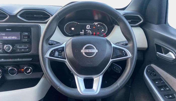 2023 Nissan MAGNITE XL, Petrol, Manual, 13,158 km, Steering Wheel Close Up