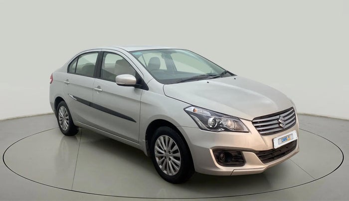 2016 Maruti Ciaz VXI, CNG, Manual, 49,410 km, Right Front Diagonal