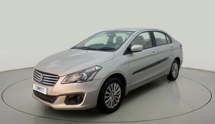 2016 Maruti Ciaz VXI, CNG, Manual, 49,410 km, Left Front Diagonal