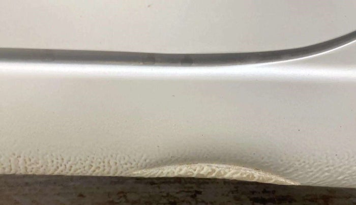 2016 Maruti Ciaz VXI, CNG, Manual, 49,410 km, Left running board - Slightly dented