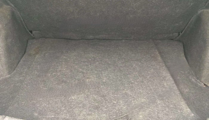 2014 Maruti Swift Dzire VXI, Petrol, Manual, 71,200 km, Boot Inside