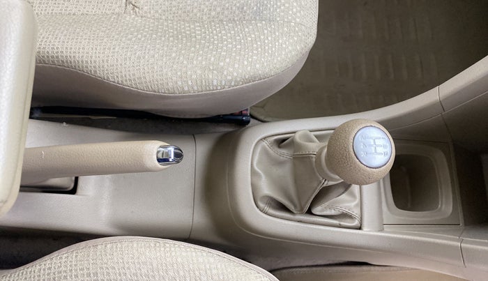 2014 Maruti Swift Dzire VXI, Petrol, Manual, 71,200 km, Gear Lever