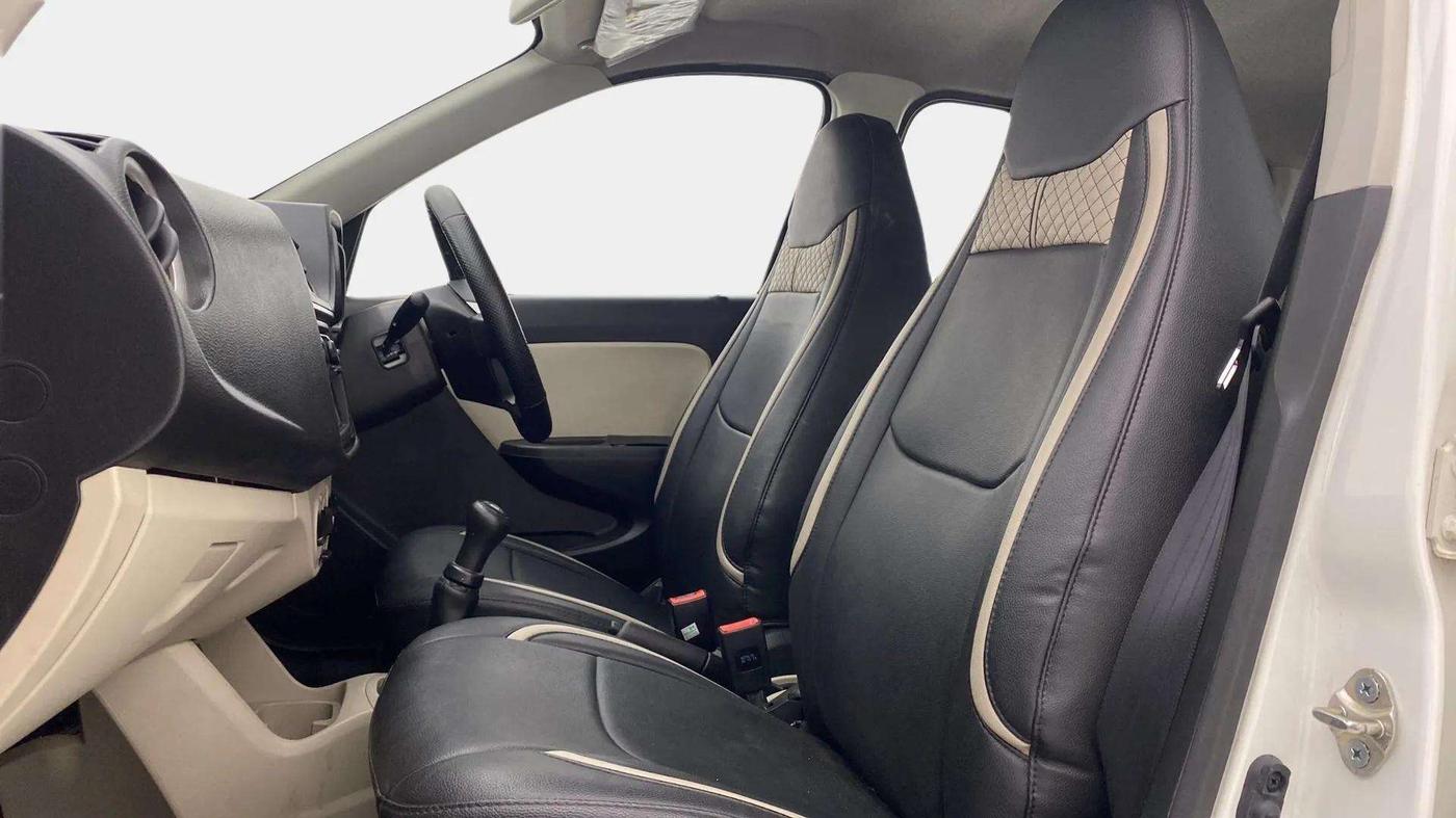 2020 Maruti Alto LXI, Petrol, Manual, 10,629 km, Right Side Front Door Cabin