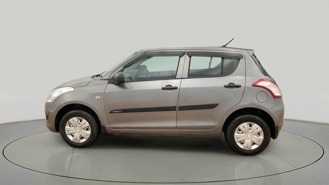 2015 Maruti Swift LXI, Petrol, Manual, 17,141 km, Left Side