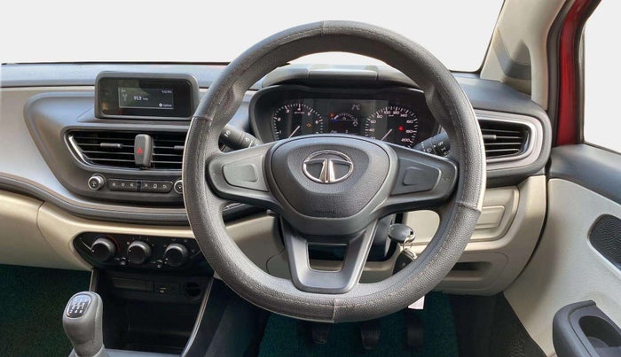 2021 Tata ALTROZ XE PETROL, Petrol, Manual, 5,412 km, Steering Wheel Close Up