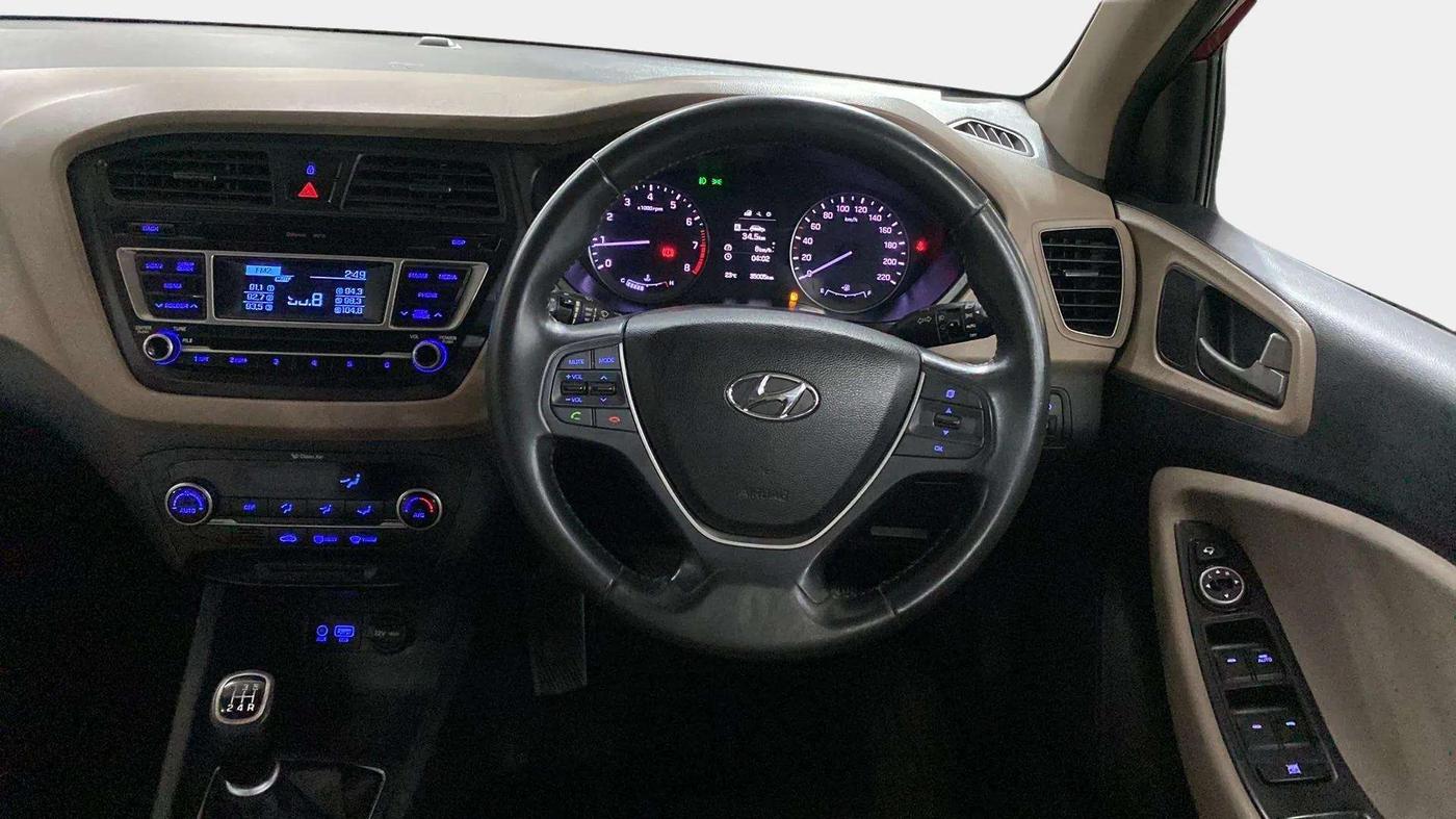 2017 Hyundai Elite i20 ASTA 1.2, Petrol, Manual, 35,084 km, Steering Wheel Close Up