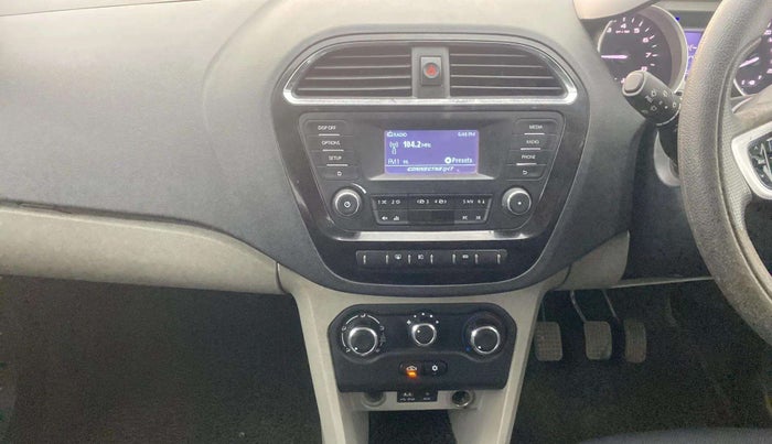 2016 Tata Tiago XZ PETROL, Petrol, Manual, 82,558 km, Air Conditioner