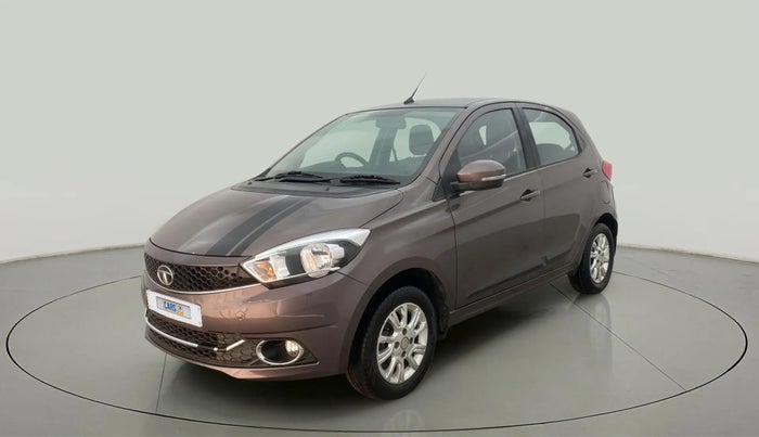 2016 Tata Tiago XZ PETROL, Petrol, Manual, 82,558 km, Left Front Diagonal