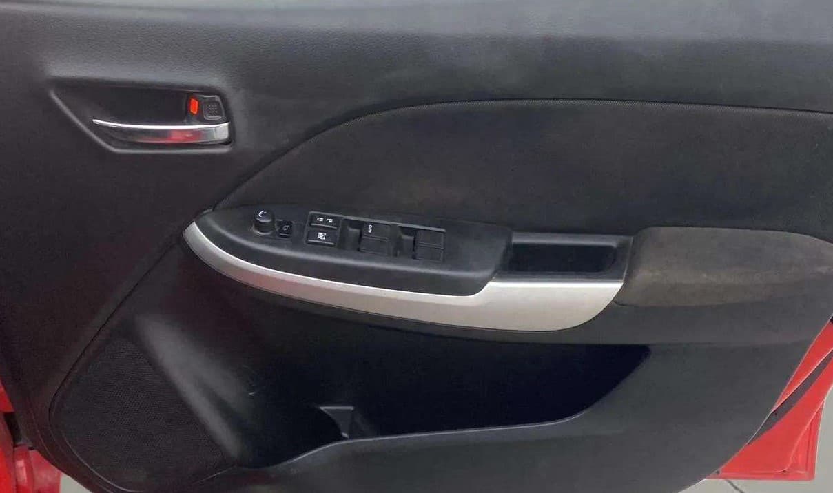 2016 Maruti Baleno DELTA PETROL 1.2, Petrol, Manual, 57,421 km, Driver Side Door Panels Control