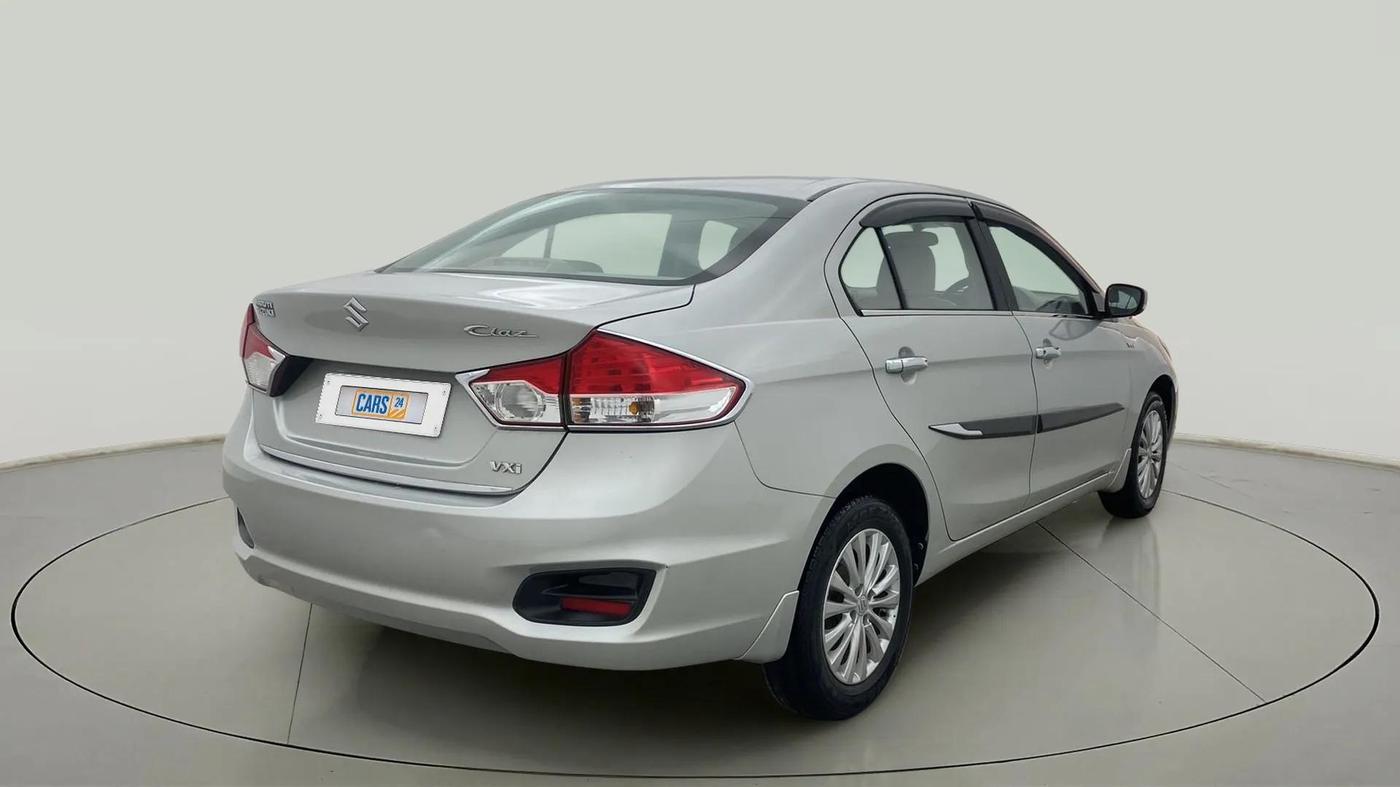 2016 Maruti Ciaz VXI (O), Petrol, Manual, 40,600 km, Right Back Diagonal