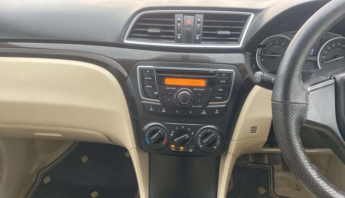 2016 Maruti Ciaz VXI (O), Petrol, Manual, 40,600 km, Air Conditioner