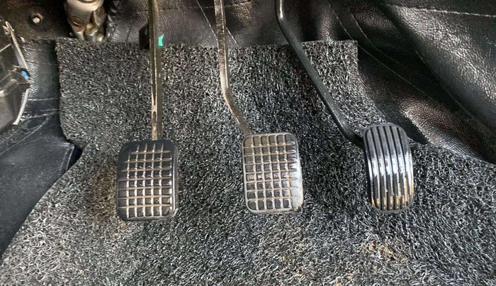 2018 Tata Tiago XZ PETROL, Petrol, Manual, 57,341 km, Pedals