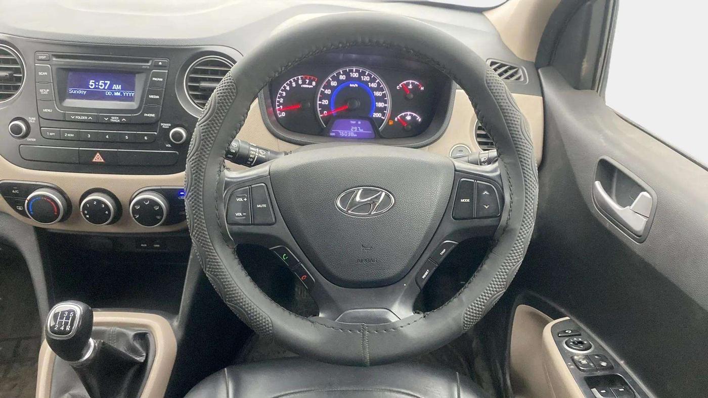 2014 Hyundai Grand i10 ASTA (O) 1.2 KAPPA VTVT, CNG, Manual, 76,659 km, Steering Wheel Close Up