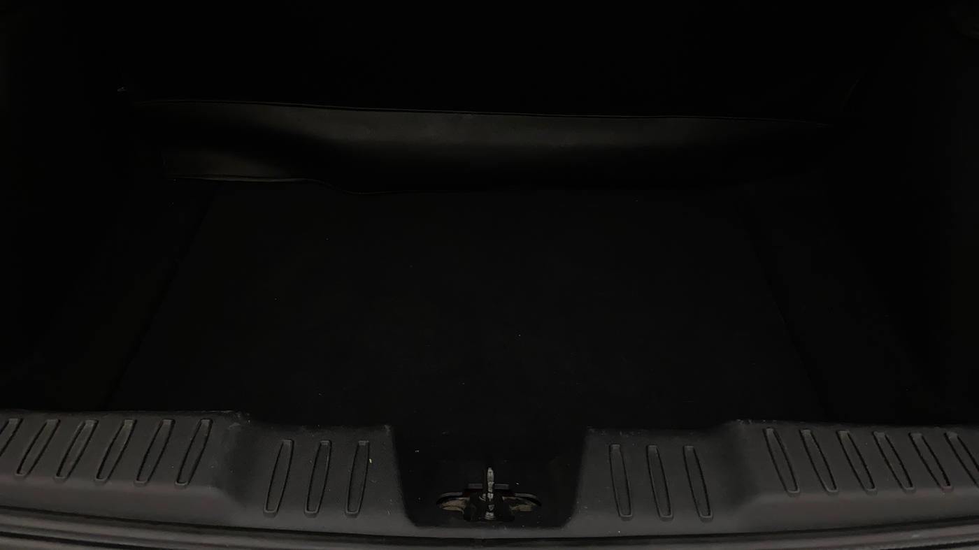 2021 Tata ALTROZ XZ PETROL, Petrol, Manual, 26,765 km, Boot Inside
