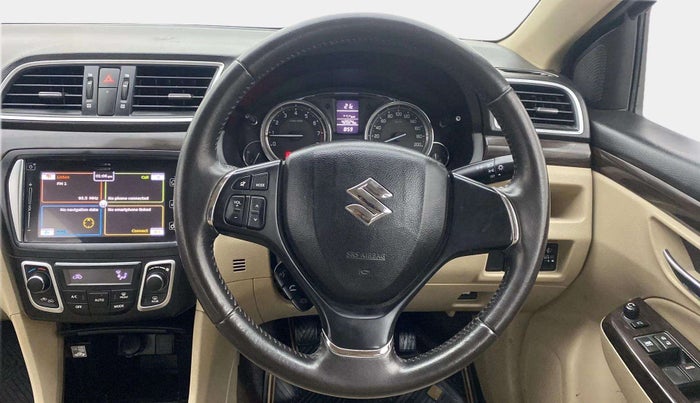 2017 Maruti Ciaz ZXI+, Petrol, Manual, 42,056 km, Steering Wheel Close Up