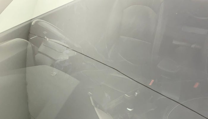2019 Hyundai Creta SX (O) 1.6 PETROL, Petrol, Manual, 87,582 km, Front windshield - Minor spot on windshield