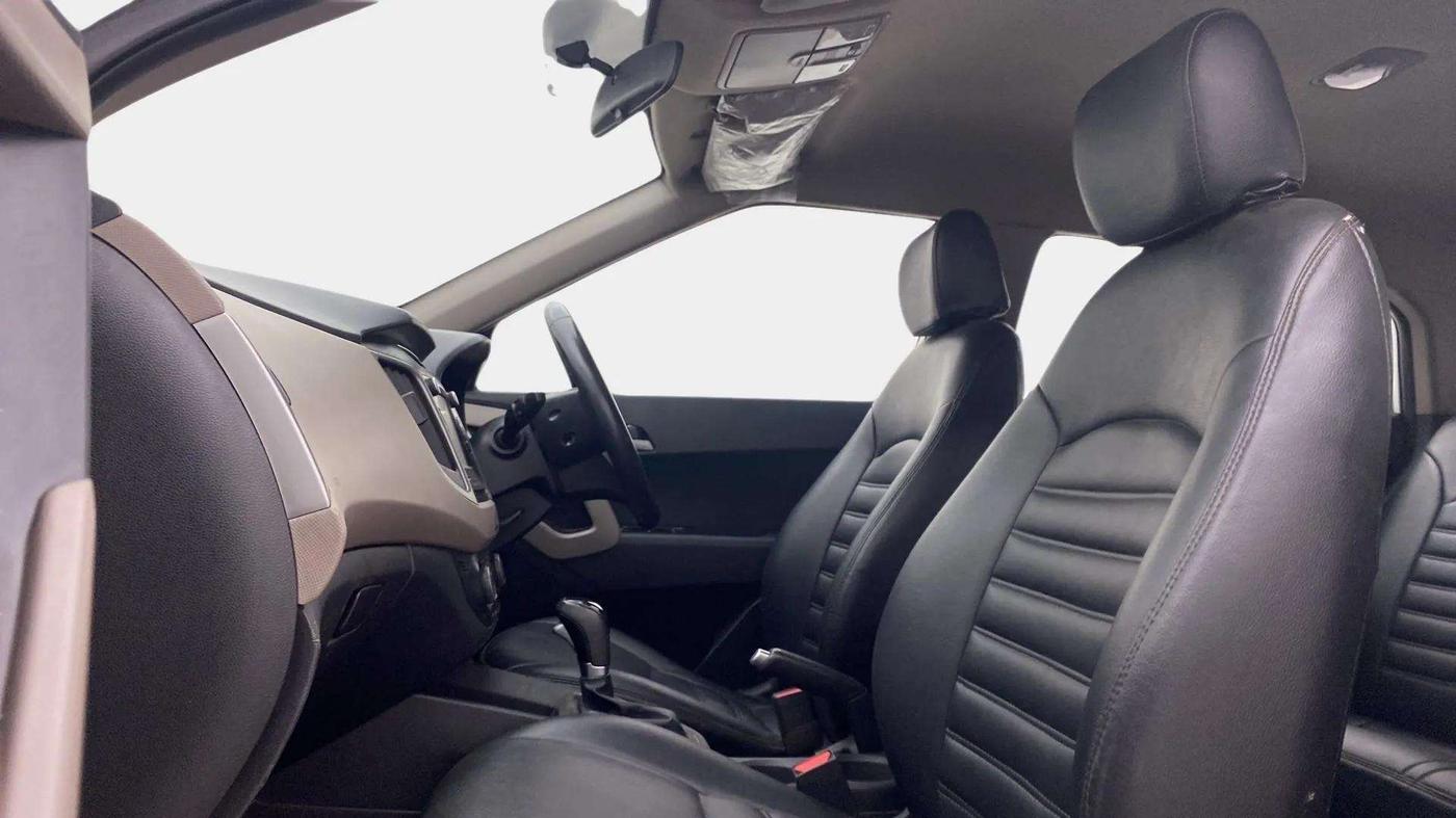 2017 Hyundai Creta SX PLUS AT 1.6 PETROL, Petrol, Automatic, 78,624 km, Right Side Front Door Cabin