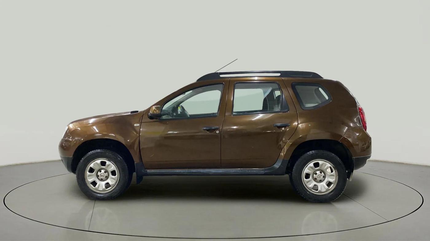 2013 Renault Duster RXL PETROL, Petrol, Manual, 38,705 km, Left Side