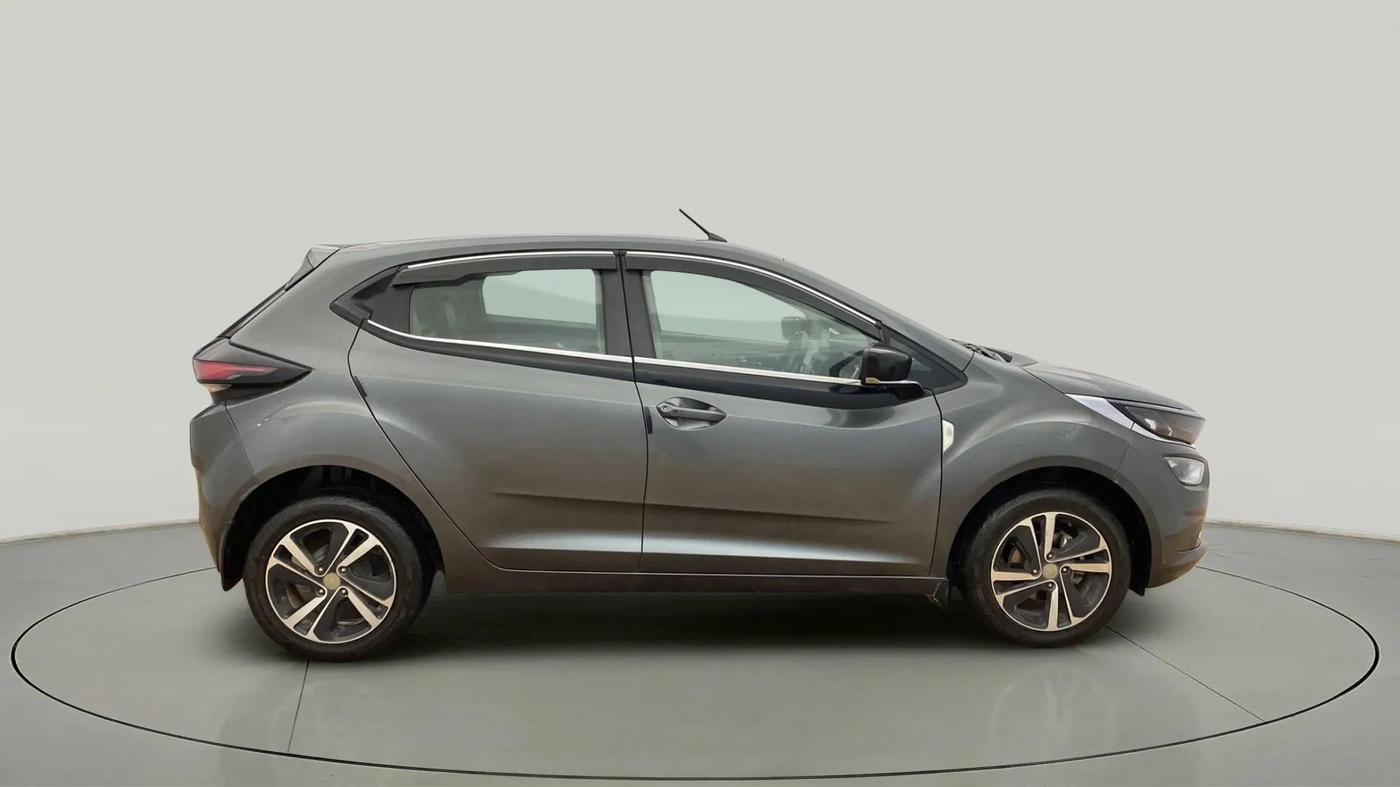 2022 Tata ALTROZ XZA, Petrol, Automatic, 34,805 km, Right Side View