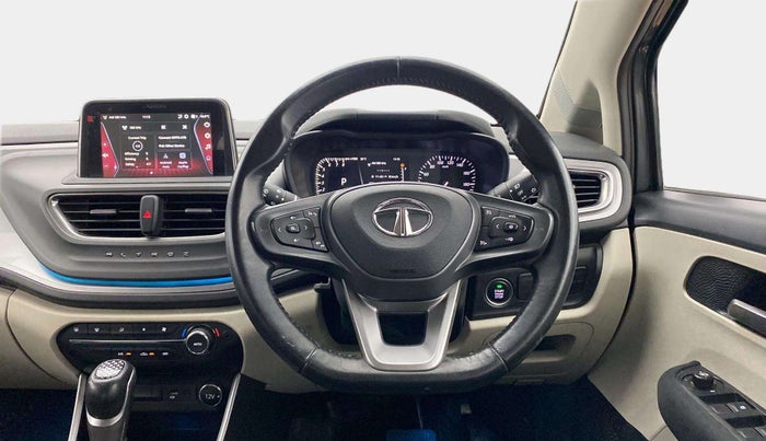 2022 Tata ALTROZ XZA, Petrol, Automatic, 34,805 km, Steering Wheel Close Up