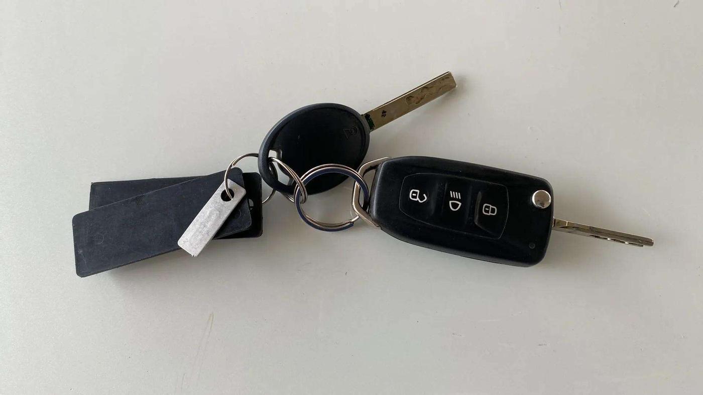 2019 Tata TIAGO NRG PETROL, Petrol, Manual, 69,834 km, Key Close Up