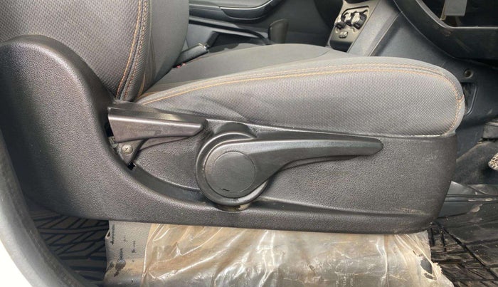 2019 Tata TIAGO NRG PETROL, Petrol, Manual, 69,834 km, Driver Side Adjustment Panel