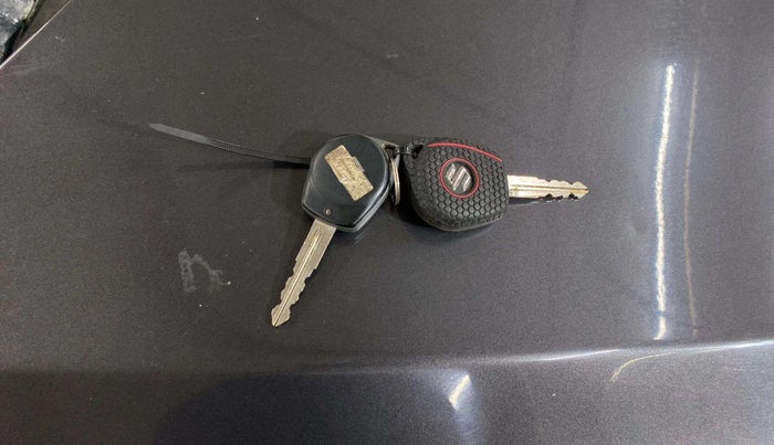 2017 Maruti Baleno DELTA PETROL 1.2, Petrol, Manual, 19,582 km, Key Close Up